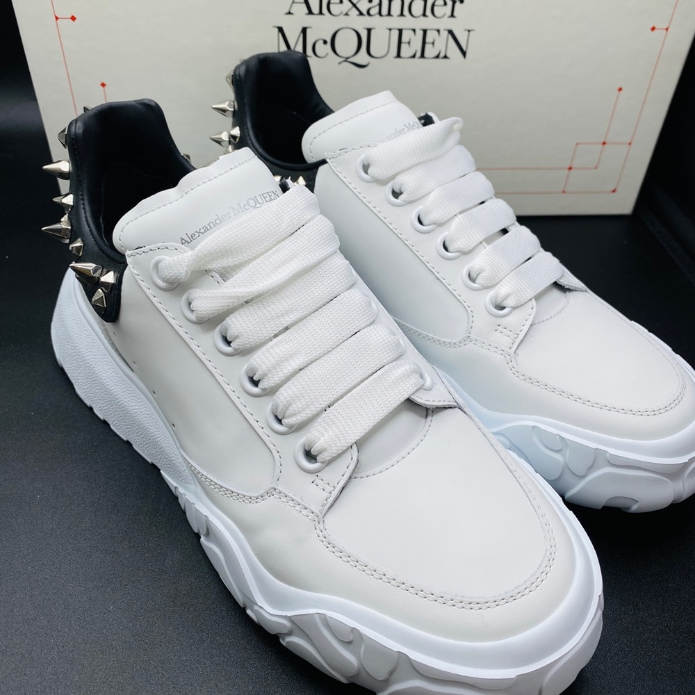Alexander McQueen Women’s Oversized Leather Sneakers Size 8 NWB AUTHENTIC